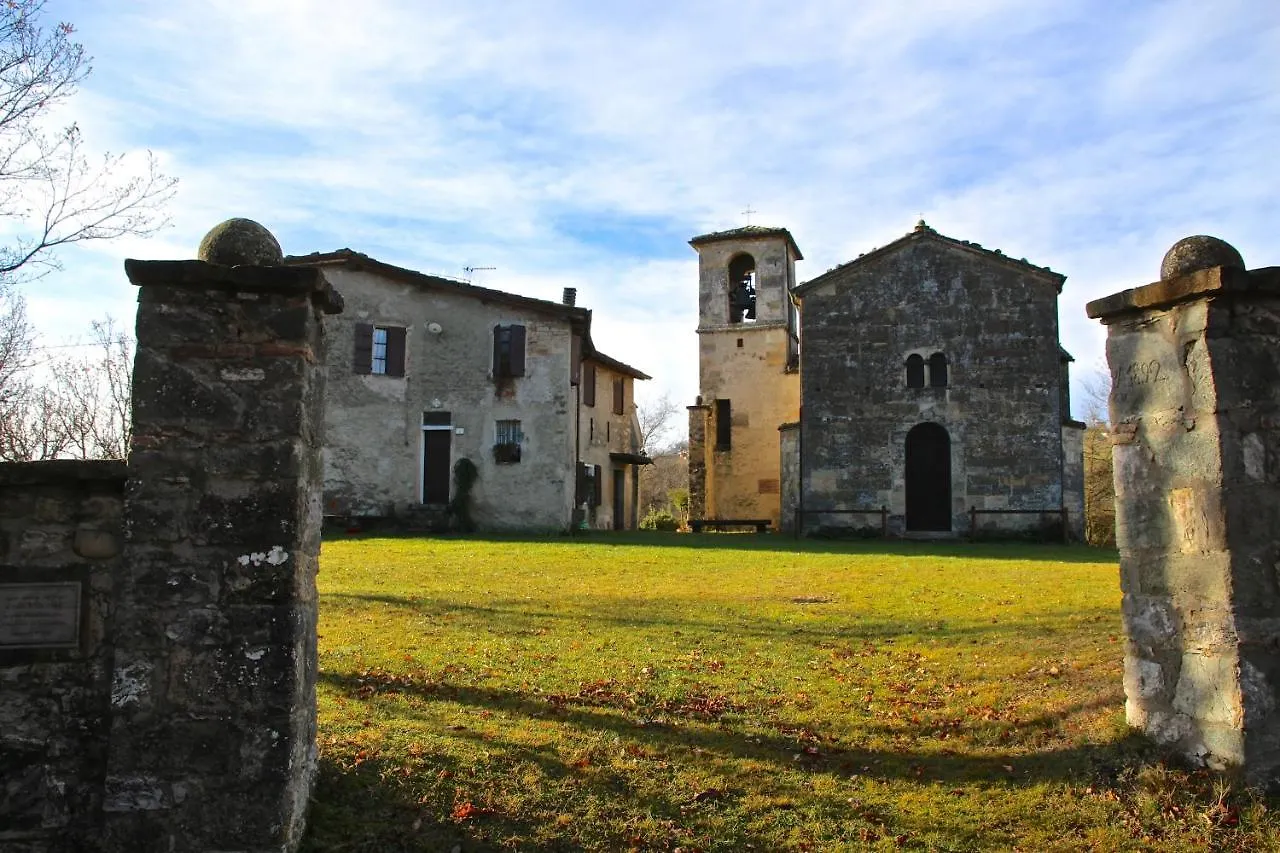 Il Casale Di Monte Venere Bed and Breakfast Castelnovo ne' Monti 0*,  Italien